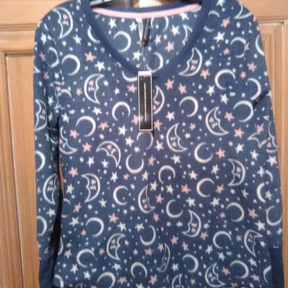 Pajama top  Jaclyn Intimates - Picture 1 of 8